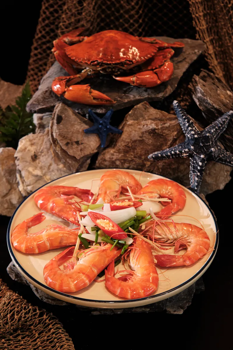 Tôm hấp nước dừa